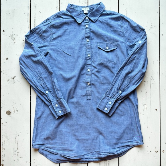 J. Crew Tops - J.Crew Blue Chambray Tunic Shirt Women’s Medium Cotton Button Front Long Sleeve